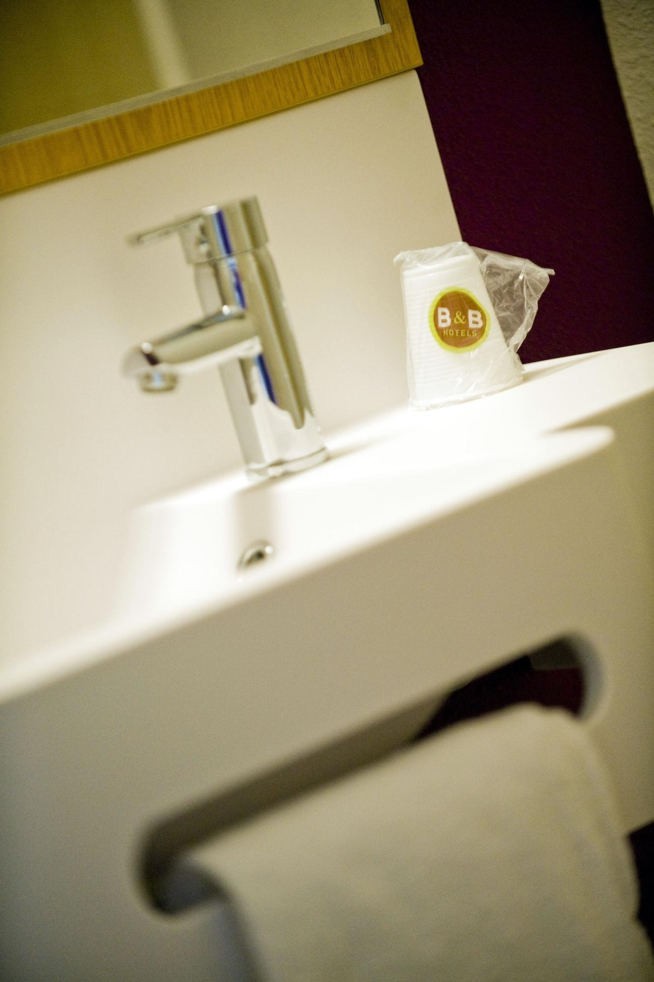 B&B Hotel Bordeaux Lac Sur Брюж Экстерьер фото