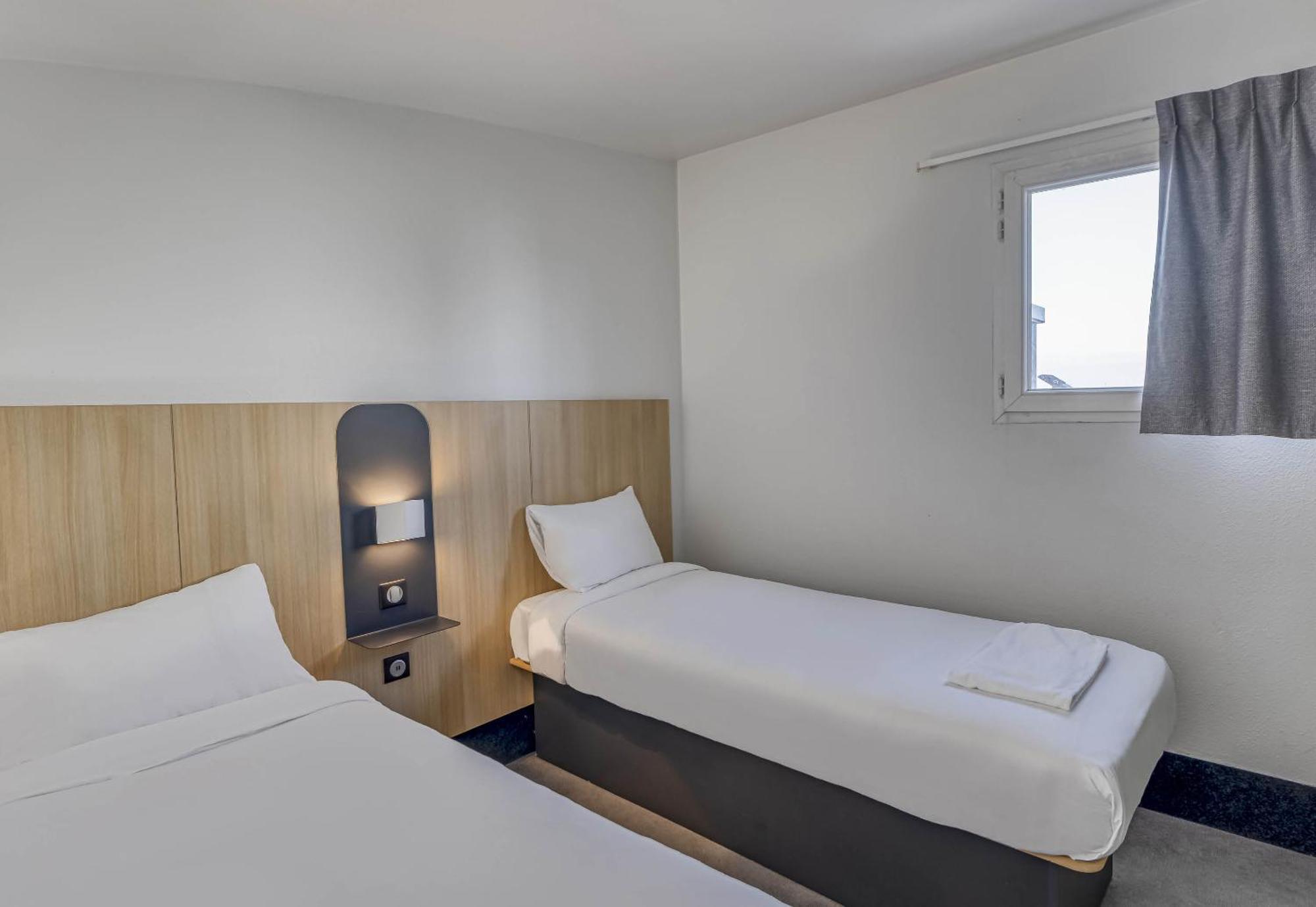 B&B Hotel Bordeaux Lac Sur Брюж Экстерьер фото