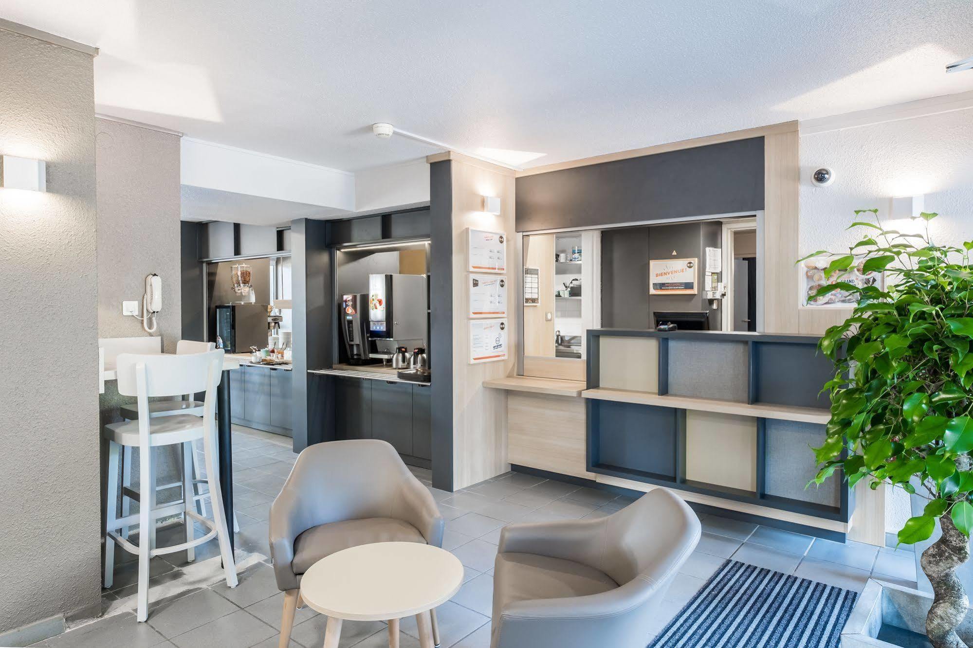 B&B Hotel Bordeaux Lac Sur Брюж Экстерьер фото