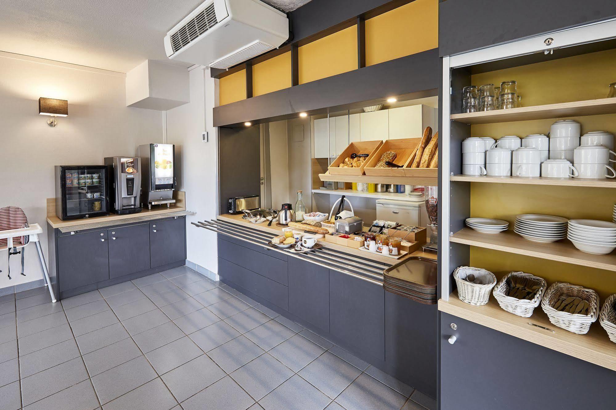 B&B Hotel Bordeaux Lac Sur Брюж Экстерьер фото