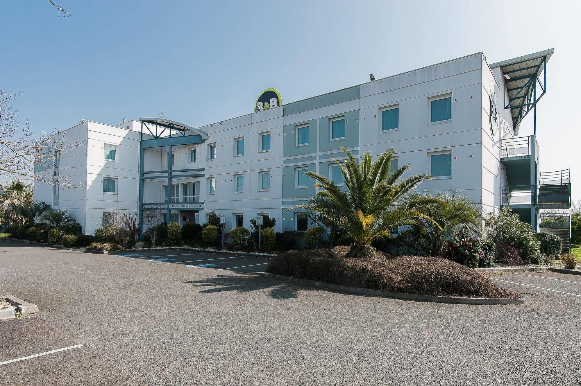B&B Hotel Bordeaux Lac Sur Брюж Экстерьер фото