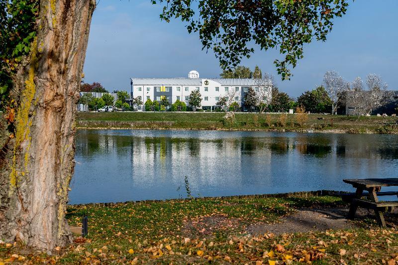 B&B Hotel Bordeaux Lac Sur Брюж Экстерьер фото